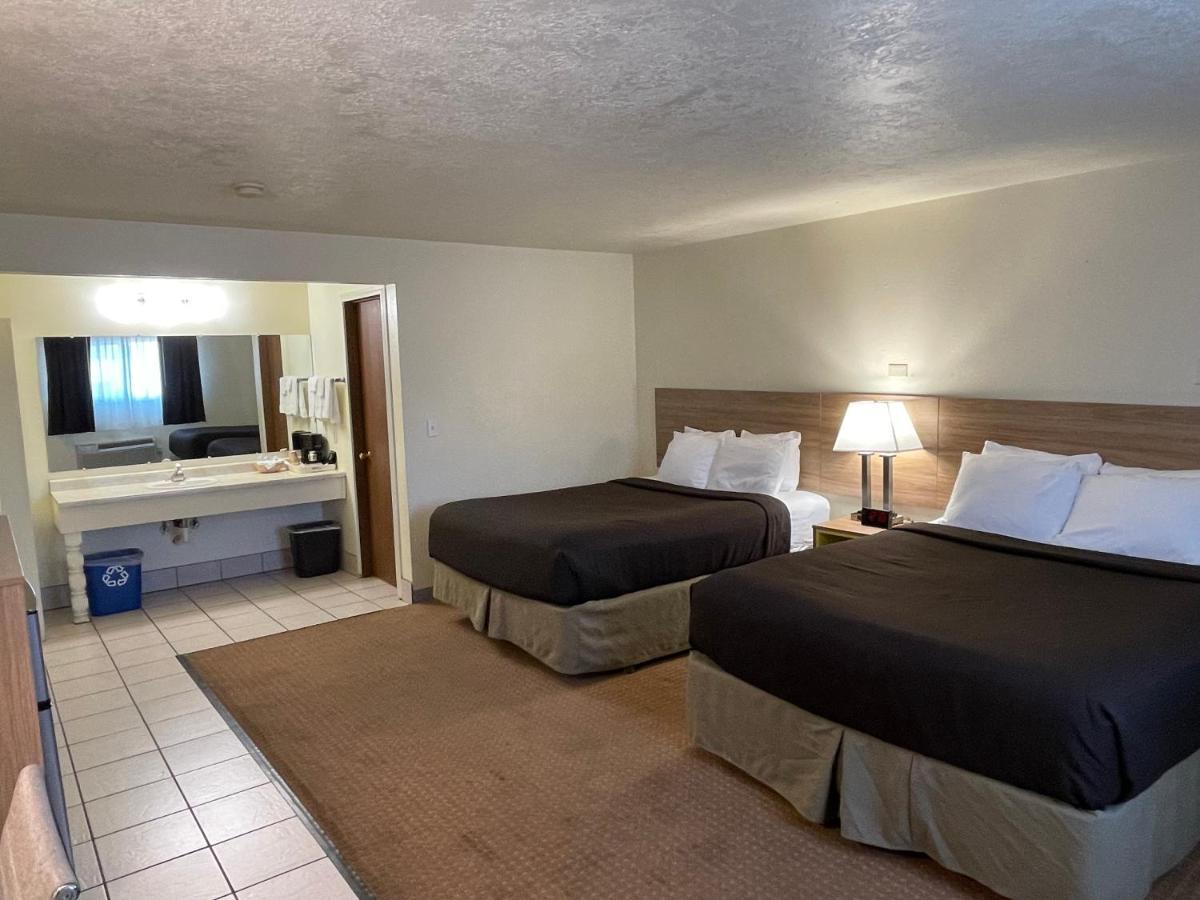 Newport Coast Inn エクステリア 写真