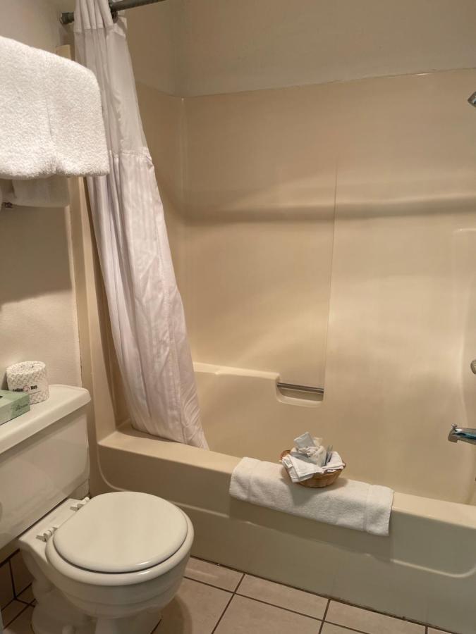 Newport Coast Inn エクステリア 写真