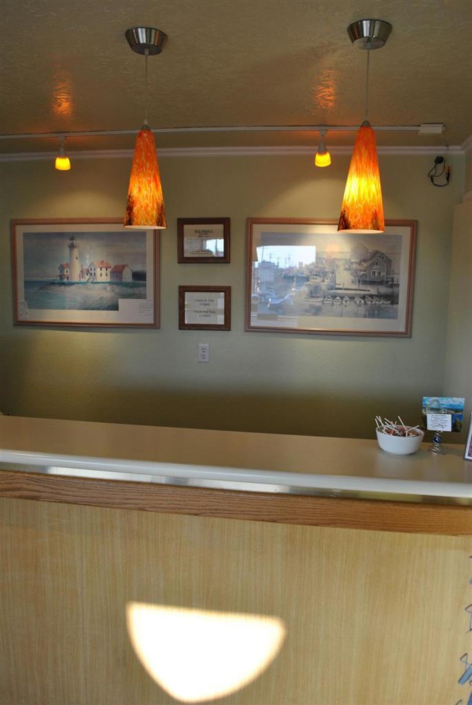 Newport Coast Inn インテリア 写真